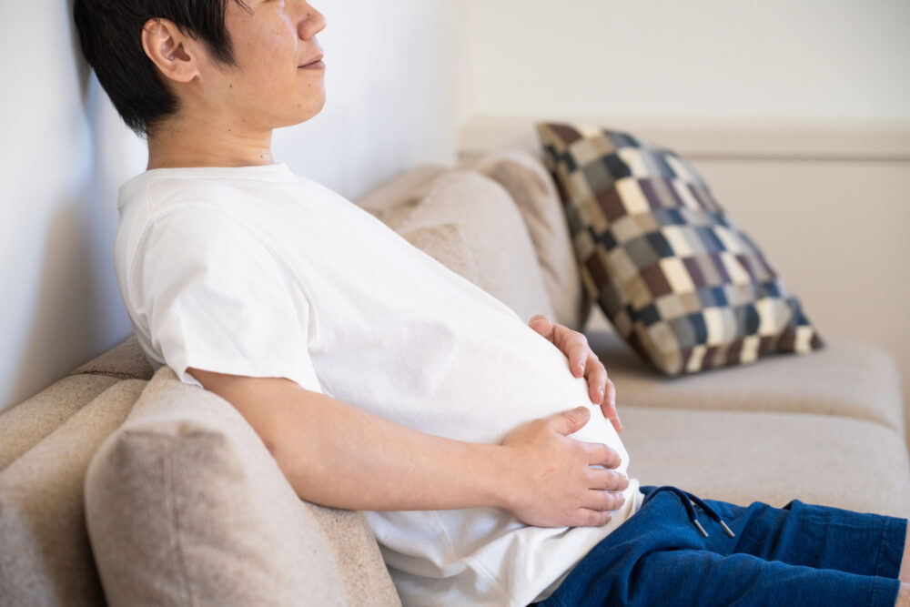 お腹がゴロゴロ鳴るのはなぜ？腸の働きを徹底解説